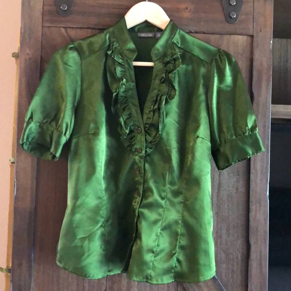 Apt.9 Green Satin Ruffle Blouse